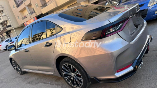 Toyota Corolla 2020 Bronze Automatic Used for Sale in Heliopolis - 4