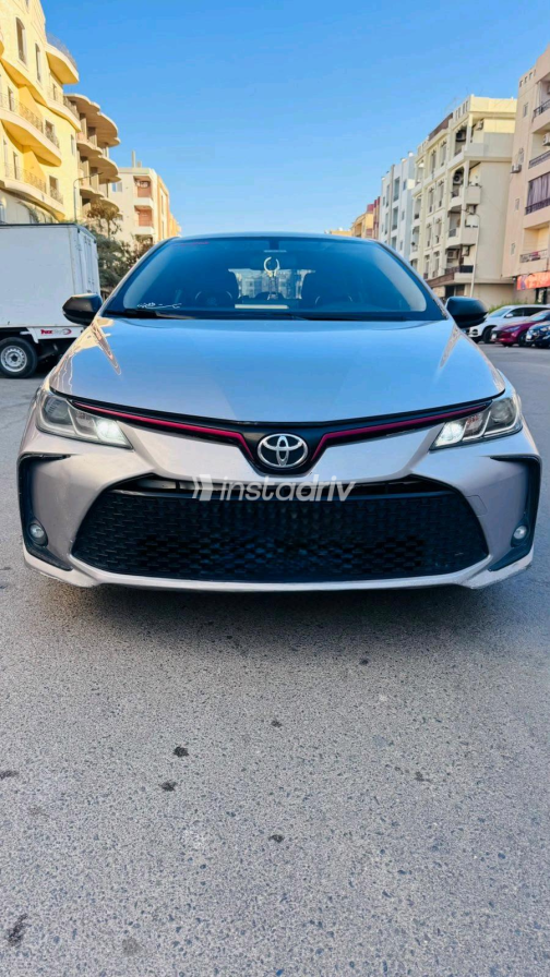 Toyota Corolla 2020 Bronze Automatic Used for Sale in Heliopolis - 7