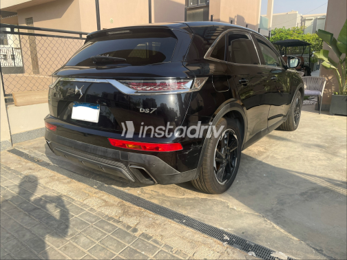 دى اس DS7 2019 أسود أوتوماتيك مستعملة للبيع في القاهرة - 5