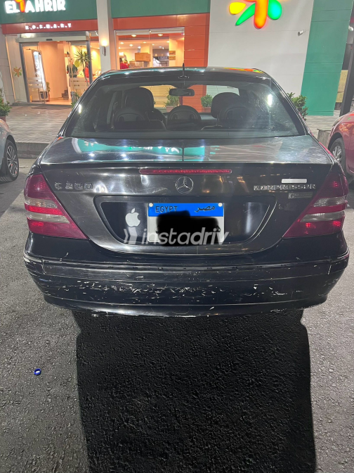 Mercedes C 200 2006 Black Automatic Used for Sale in Heliopolis - 5
