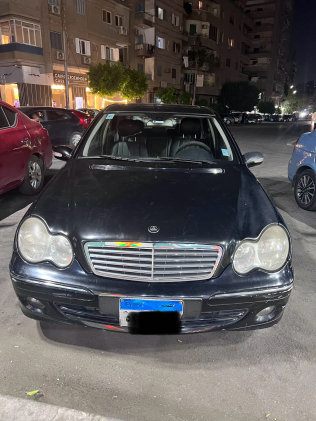 Mercedes C 200 2006 Black Automatic Used for Sale in Heliopolis