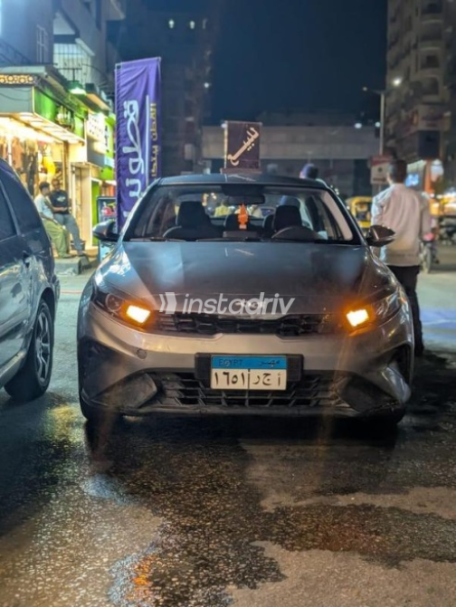 Kia Grand Cerato 2022 White Automatic Used for Sale in Greater Cairo ( Cairo + Giza) - 1