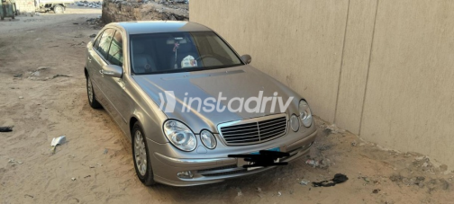 Mercedes 200 2004 Gray Automatic Used for Sale in Alexandria - 1