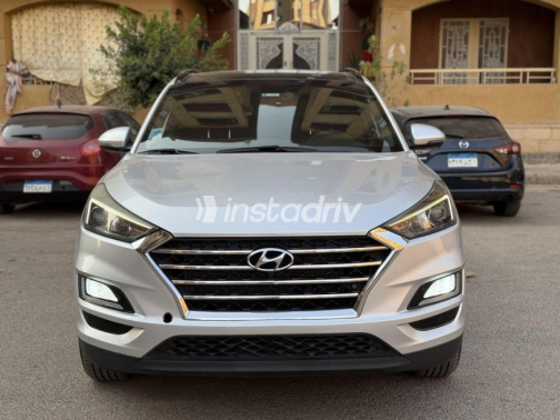 Hyundai Tucson GDI 2019 Silver Automatic Used for Sale in Cairo - 2