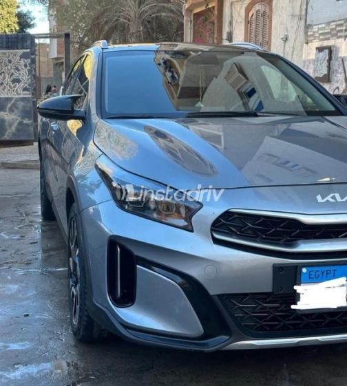 Kia Xceed 2022 White Automatic Used for Sale in Greater Cairo ( Cairo + Giza) - 1