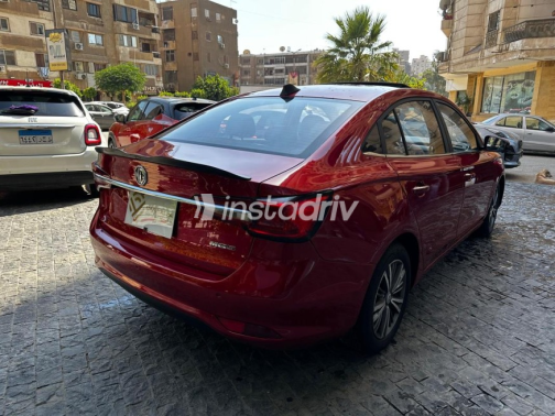 ام جى 5 2022 أحمر أوتوماتيك مستعملة للبيع في مدينة نصر - 2
