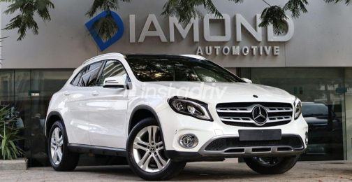 Mercedes GLA 200 2019 White Automatic Used for Sale in Cairo - 5