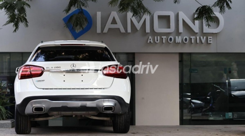 Mercedes GLA 200 2019 White Automatic Used for Sale in Cairo - 8