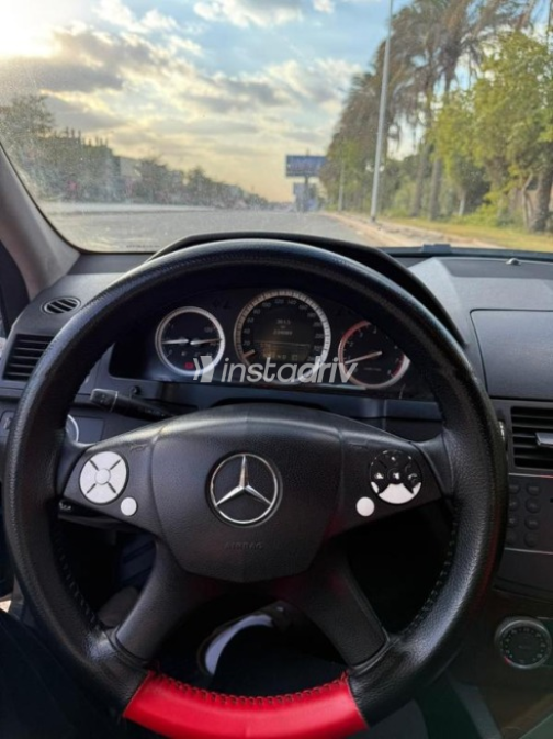 Mercedes C 200 2008 Black Automatic Used for Sale in Mohandessin - 5