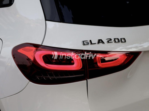 Mercedes GLA 200 2022 White Automatic Used for Sale in Cairo - 9