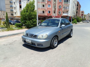 دايو لانوس 2 2006 سماوي يدوي مستعملة للبيع في الغردقة