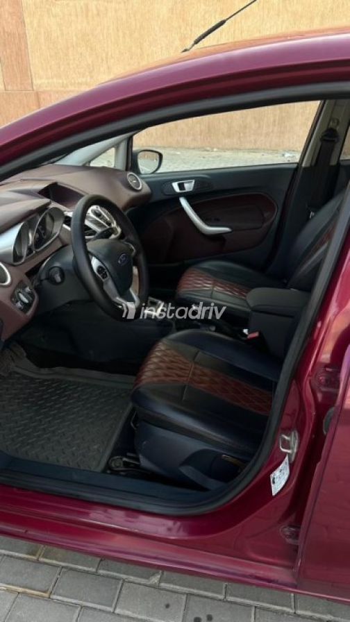 Ford Fiesta 2012 Dark Red Automatic Used for Sale in Cairo - 6