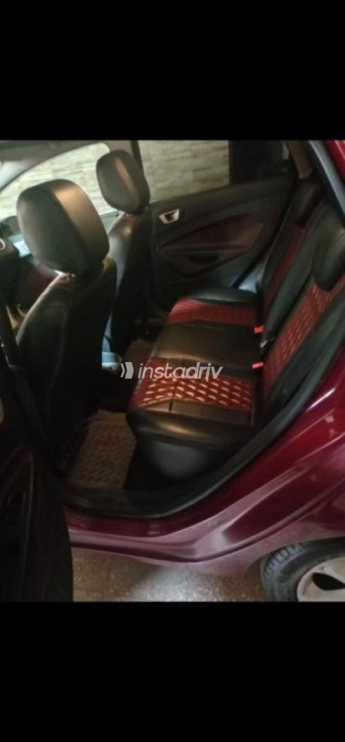 Ford Fiesta 2012 Dark Red Automatic Used for Sale in Cairo - 8