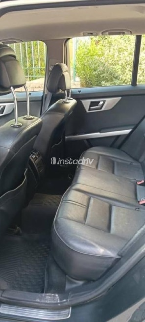 Mercedes GLK 300 2010 Dark Gray Automatic Used for Sale in Heliopolis - 5