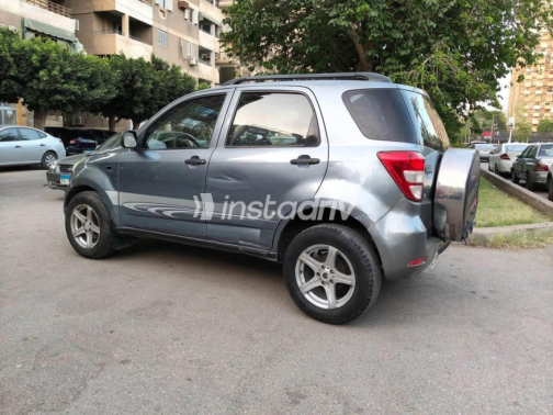 Daihatsu Terios 2007 Dark Blue Automatic Used for Sale in Cairo - 3