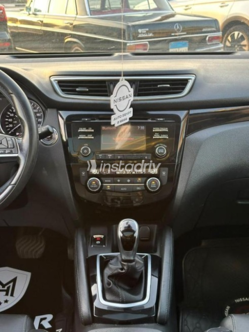 Nissan Qashqai 2020 White Automatic Used for Sale in Nasr city - 2