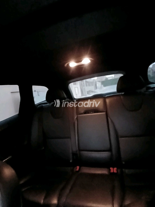 Volvo XC60 2016 Black Automatic Used for Sale in Giza - 2