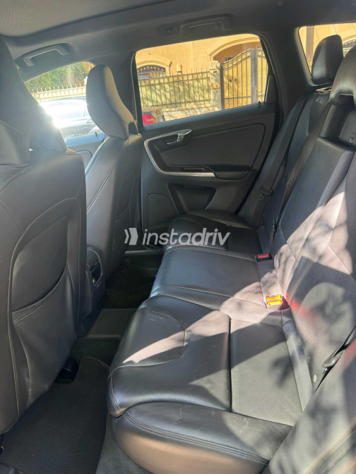 Volvo XC60 2016 Black Automatic Used for Sale in Giza - 5