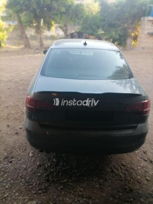 Volkswagen Passat 2018 White Automatic Used for Sale in Greater Cairo ( Cairo + Giza) - 3