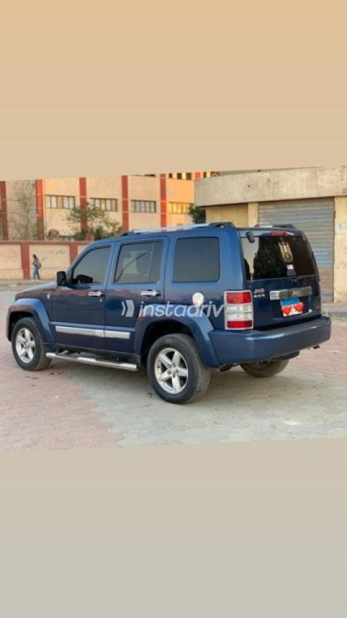 Jeep Cherokee 2008 Dark Blue Automatic Used for Sale in Obour City - 3