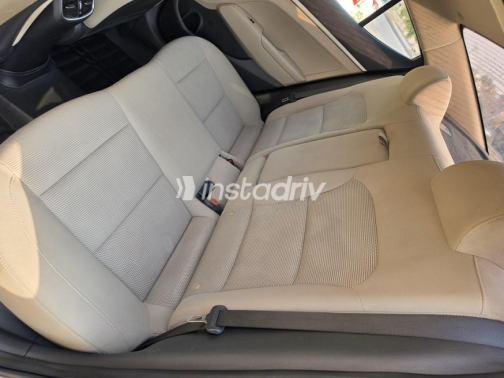 Hyundai Elantra AD 2020 Silver Automatic Used for Sale in Cairo - 5