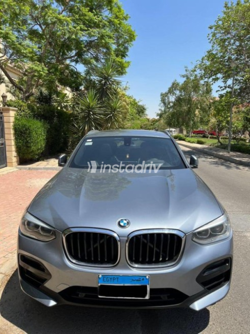 بي ام دبليو X4 2020 رمادي أوتوماتيك مستعملة للبيع في مدينتى - 2