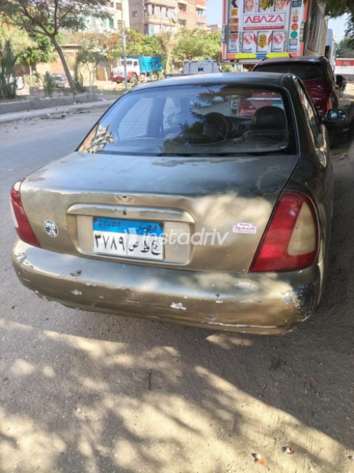 Daewoo Nubira 1 1997 Gold Manual Used for Sale in Tanta - 4