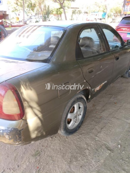 Daewoo Nubira 1 1997 Gold Manual Used for Sale in Tanta - 5