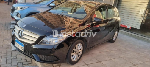 مرسيدس B 180 2014 أسود أوتوماتيك مستعملة للبيع في المعادى - 3
