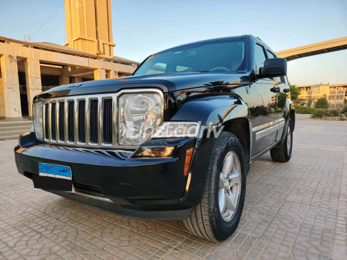 Jeep Cherokee 2010 Black Automatic Used for Sale in Giza - 7