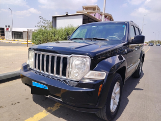 Jeep Cherokee 2010 Black Automatic Used for Sale in Giza