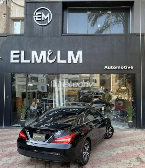 مرسيدس CLA 180 2019 أسود أوتوماتيك مستعملة للبيع في القاهرة - 10