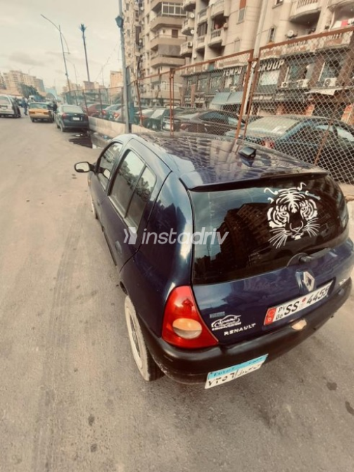 Renault Clio 2002 Dark Blue Manual Used for Sale in Alexandria - 6