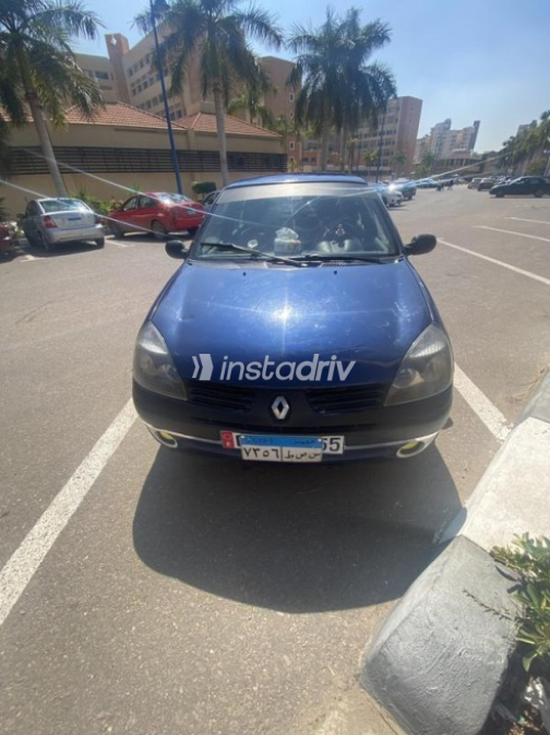 Renault Clio 2002 Dark Blue Manual Used for Sale in Alexandria - 9