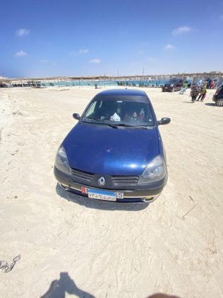 Renault Clio 2002 Dark Blue Manual Used for Sale in Alexandria