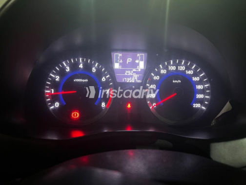 Hyundai Solaris 2017 White Automatic Used for Sale in Greater Cairo ( Cairo + Giza) - 6