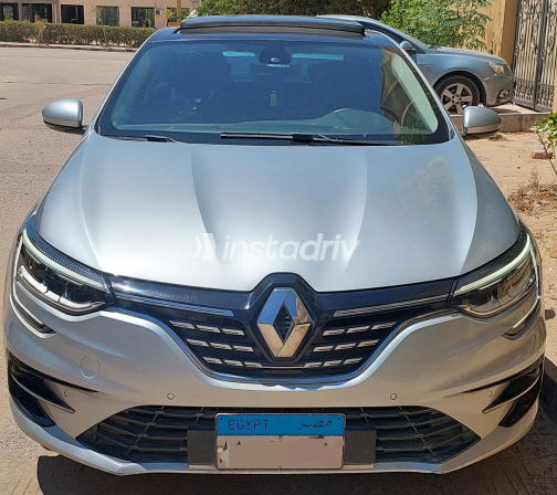 Renault Megane 2022 Silver Automatic Used for Sale in Giza - 4