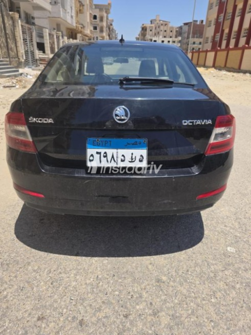 سكودا اوكتافيا A7 2016 أسود أوتوماتيك مستعملة للبيع في المنصورة - 4