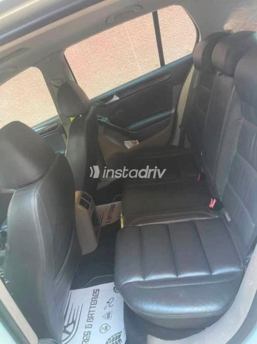 Volkswagen Golf 6 2010 Gray Automatic Used for Sale in Suez  - 3