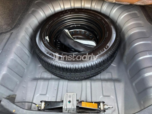 Nissan Sunny 2020 White Automatic Used for Sale in Greater Cairo ( Cairo + Giza) - 7
