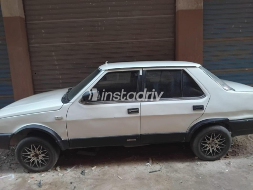 فيات ريجاتا 1985 أبيض يدوي مستعملة للبيع في القاهرة - 2