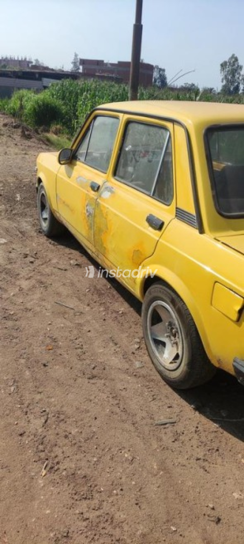 Fiat 128 1979 Gold Manual Used for Sale in Zefta - 8