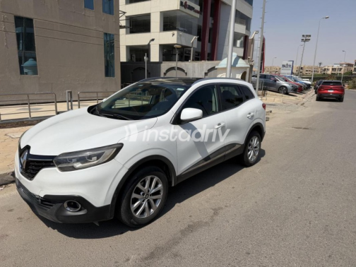 رينو كادجار 2019 أبيض أوتوماتيك مستعملة للبيع في القاهرة الكبرى ( القاهرة - الجيزة) - 2