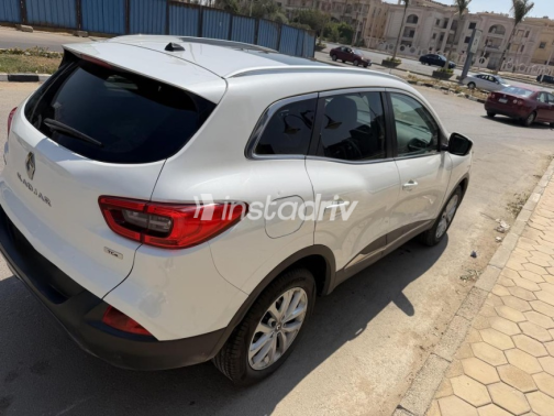 رينو كادجار 2019 أبيض أوتوماتيك مستعملة للبيع في القاهرة الكبرى ( القاهرة - الجيزة) - 7