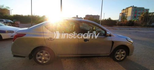 Nissan Sunny 2021 White Automatic Used for Sale in Greater Cairo ( Cairo + Giza) - 3