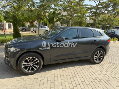 Jaguar F-Pace 2019 Gray Automatic Used for Sale in Giza - 4