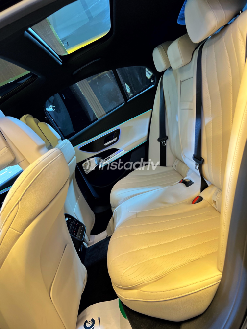 Mercedes E 200 2024 Black Automatic Used for Sale in Giza - 5