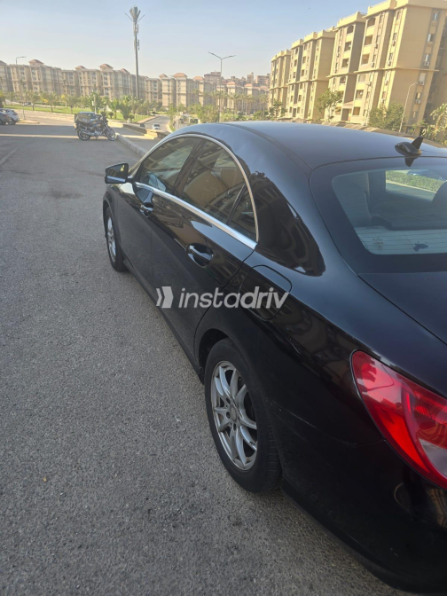 مرسيدس CLA 180 2015 أسود أوتوماتيك مستعملة للبيع في مدينة نصر - 1