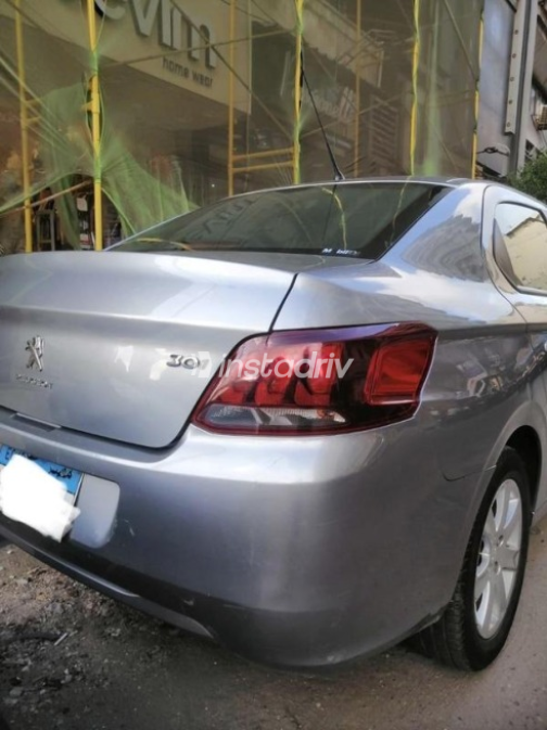 Peugeot 301 2021 Silver Automatic Used for Sale in Alexandria - 5