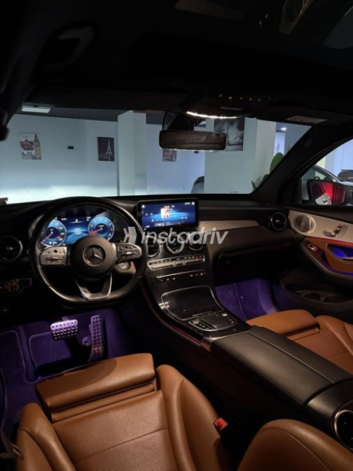Mercedes GLC 300 2021 White Automatic Used for Sale in Cairo - 9